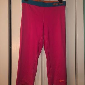 Hot pink Nike leggings!